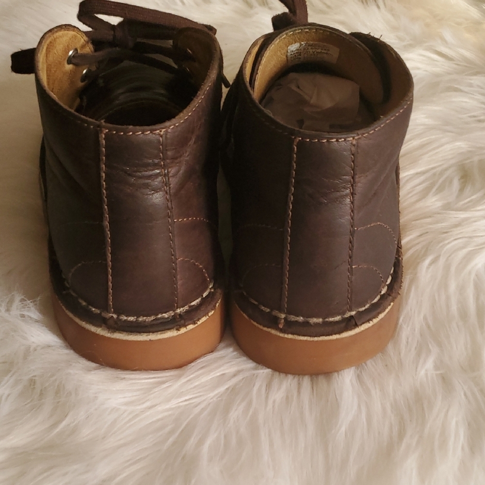L.L. Bean Dark Brown Chukka Boots - Picture 5 of 15